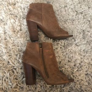 Levity Peep toe Bootie